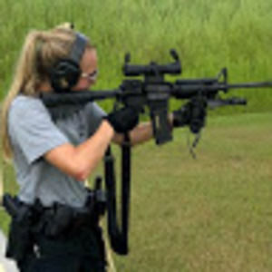 Meet your Posher, Caitlin